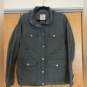 Fjallraven Womens Raven Jacket Size M